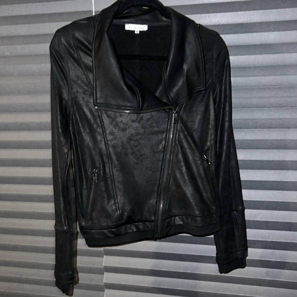 Allie Rae faux leather stretch motorcycle jacket sizes M